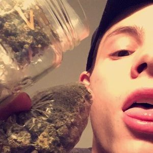 Meet your Posher, Zac